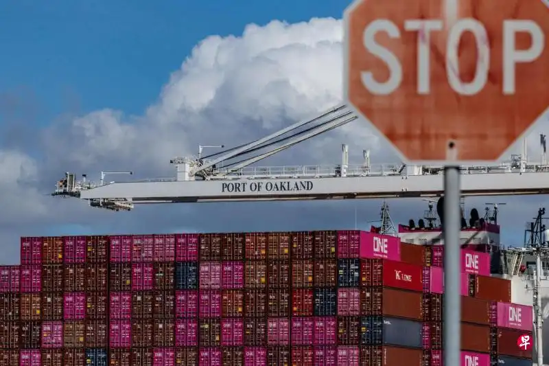 There are indications that Trump may be preparing to withdraw the tariff measures