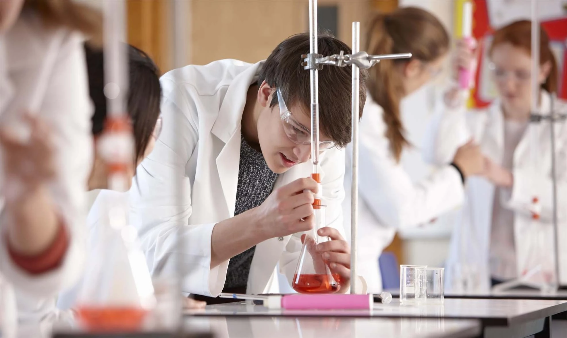 Methyl orange from laboratory to classroom